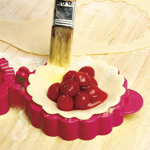 Norpro dough pattern lattice cutout showing decorative lattice option