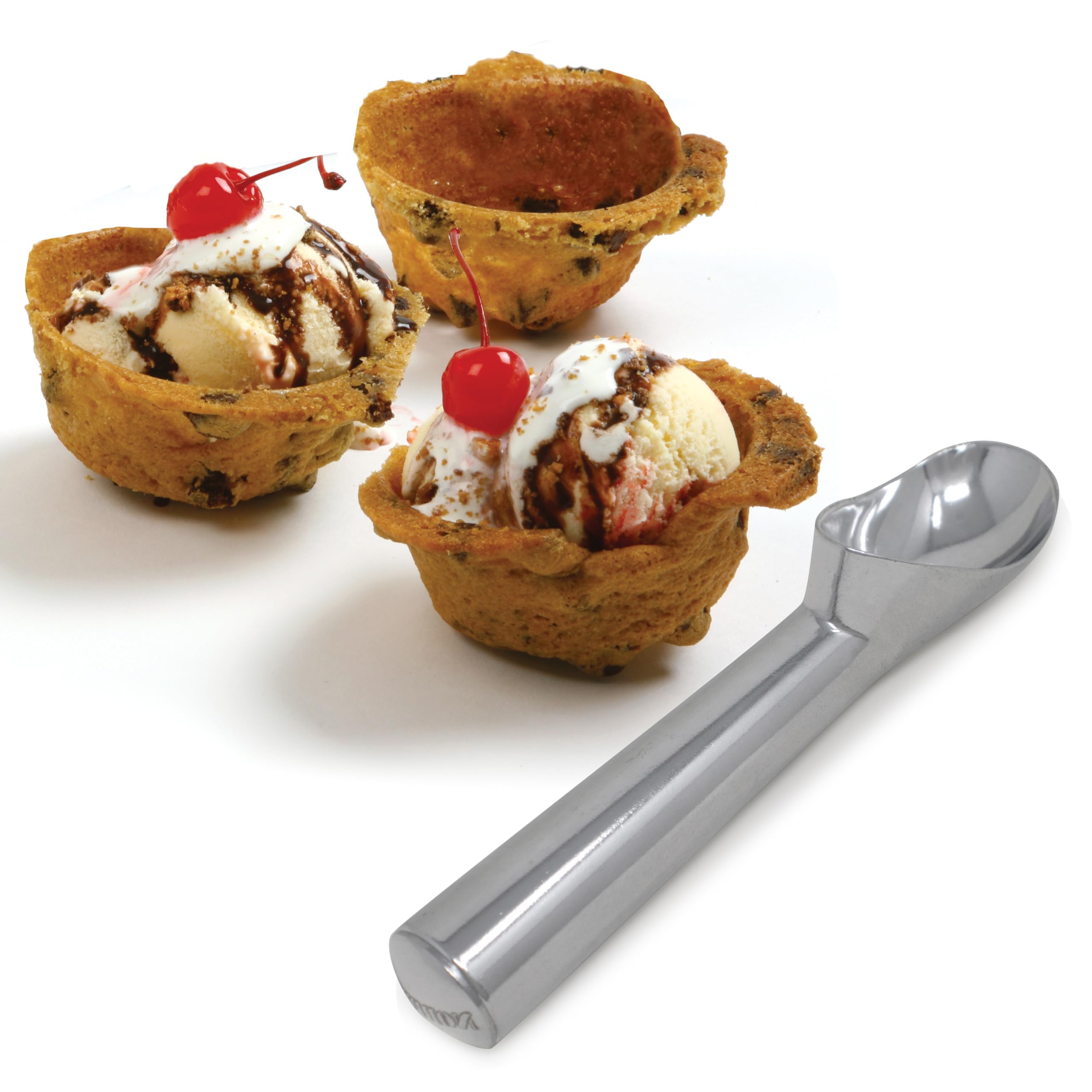 Norpro durable aluminum construction supports daily restaurant use