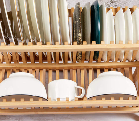 NOVAYEAH kitchen rack blends function with decorative natural style.