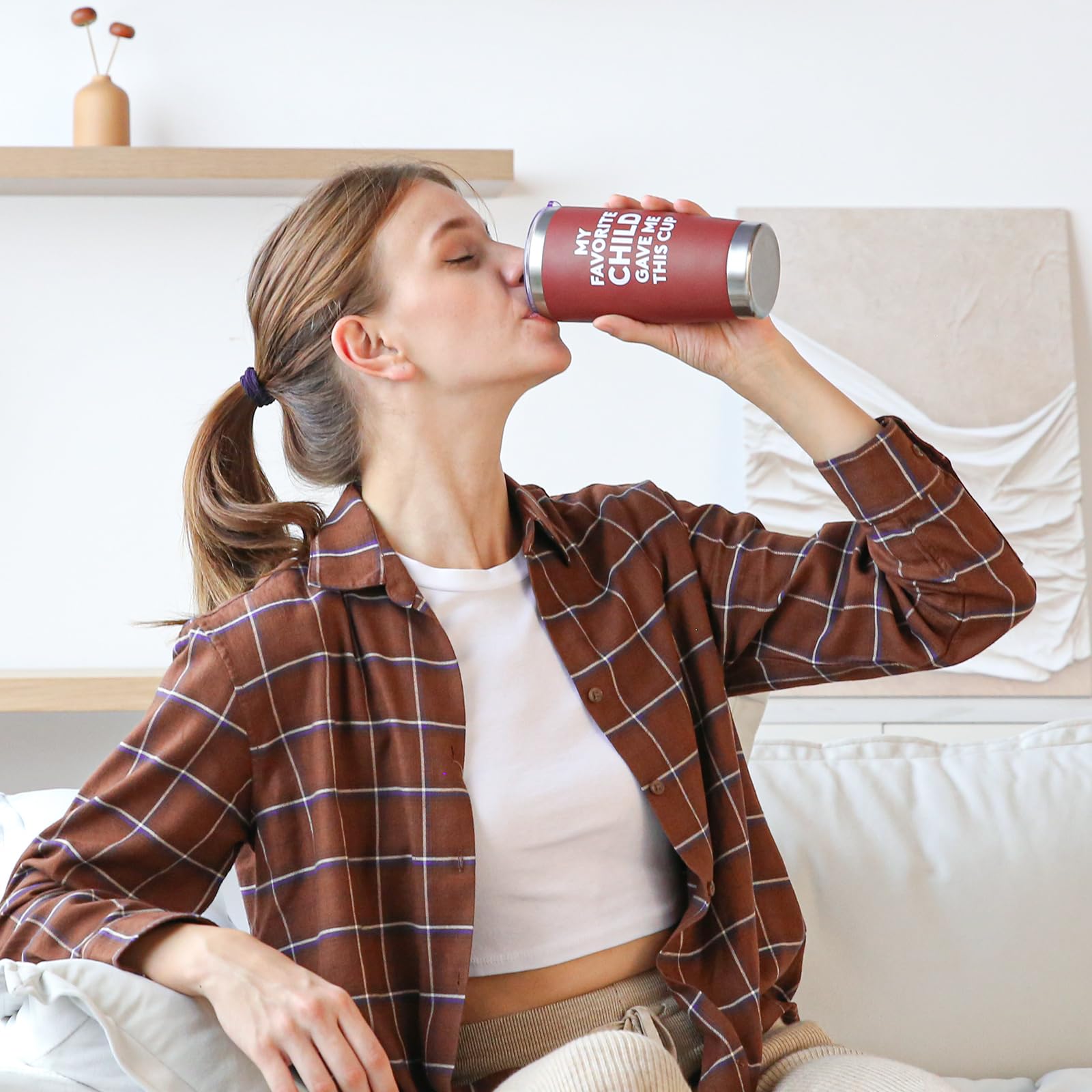NOWWISH tumbler makes a Christmas gift for mom, thoughtful and warm.