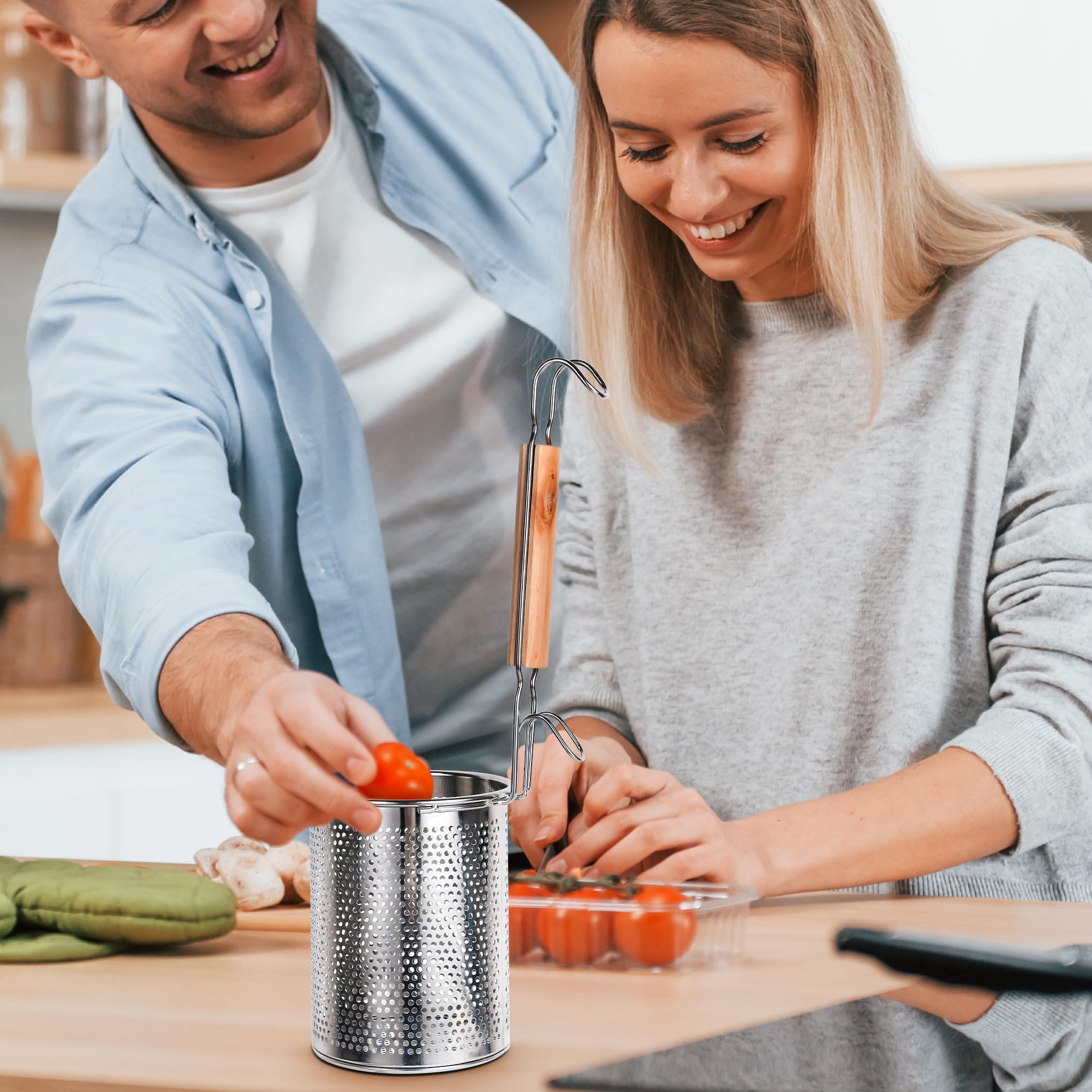 NSDXK storage-friendly pasta basket, compact for small kitchens.