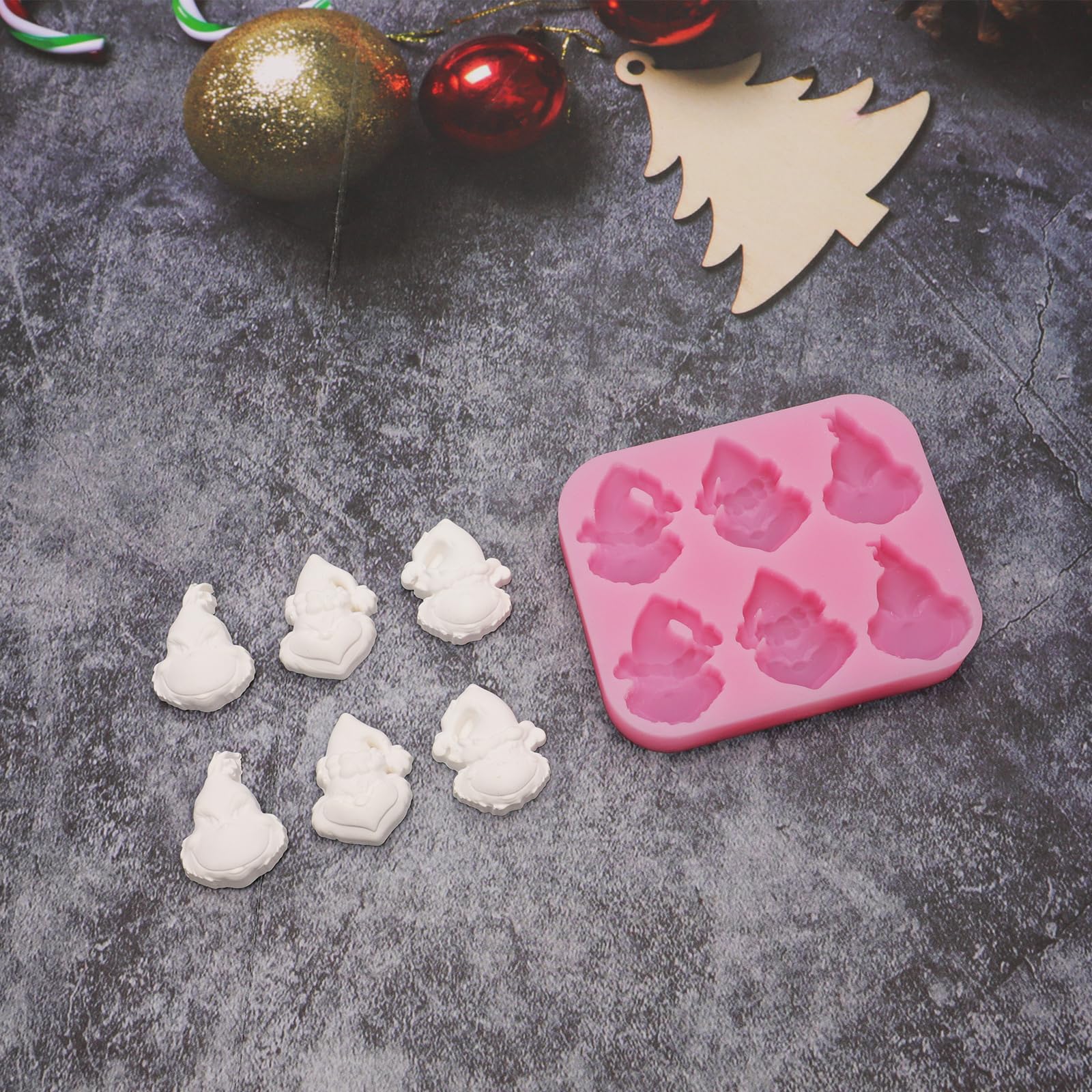 NSSHEL dishwasher-safe silicone mold for quick cleanup.