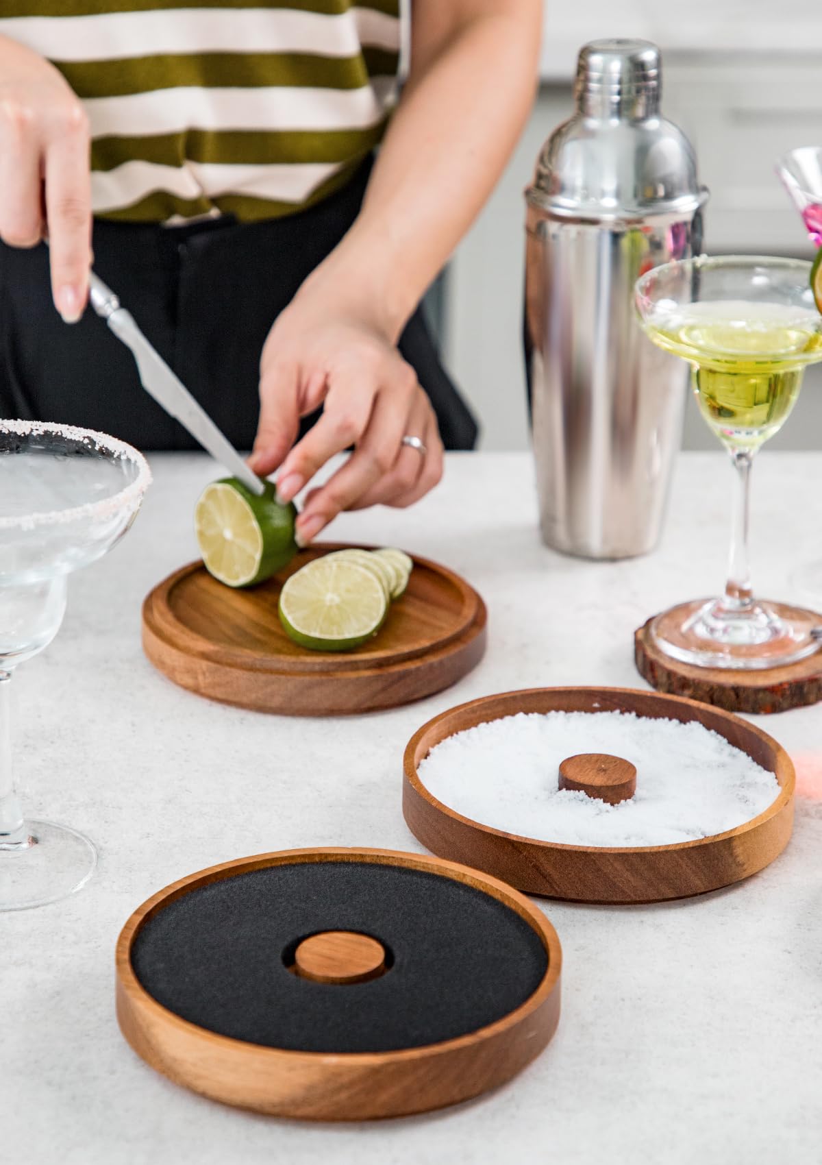 Nucookery stackable bar setup keeps tools organized and stable