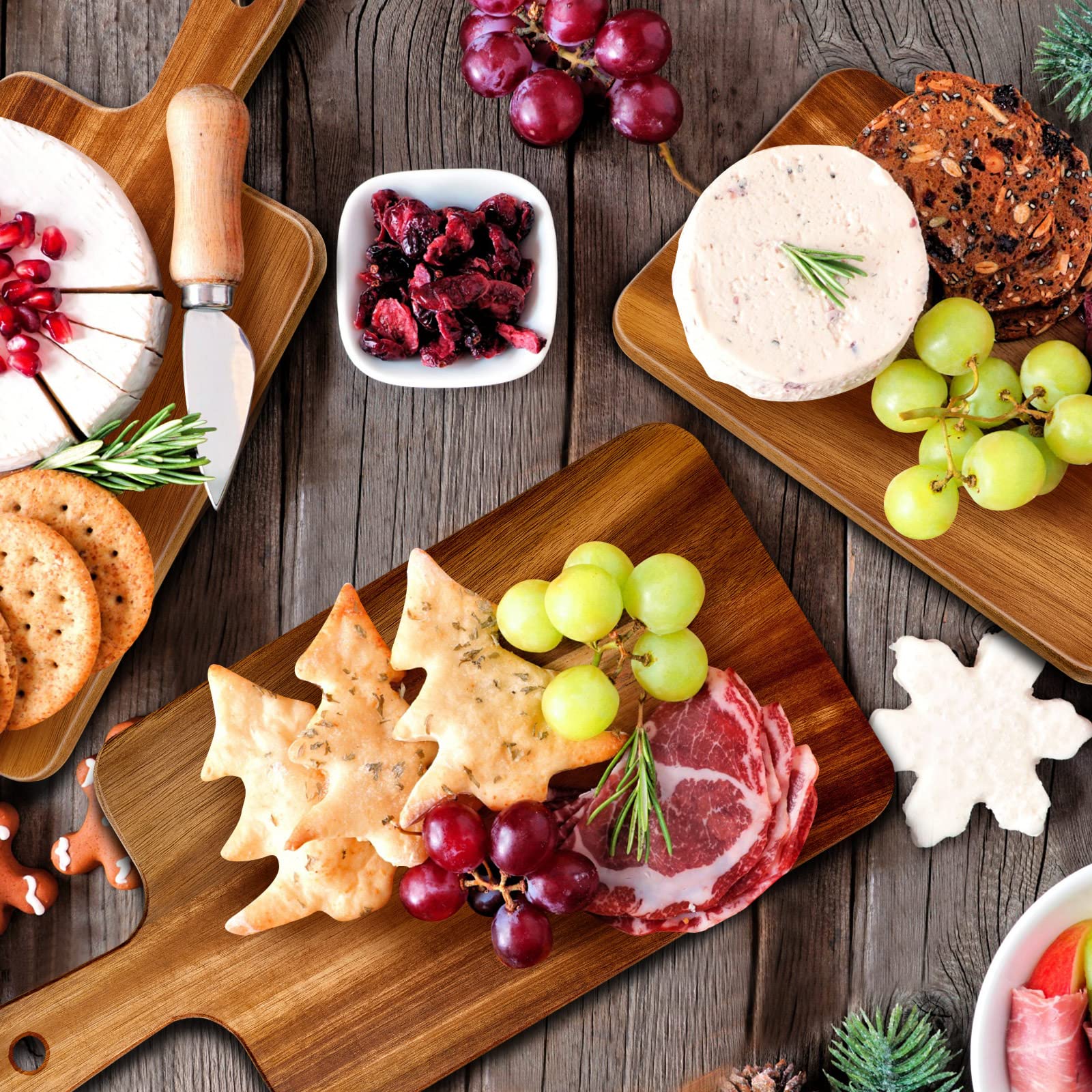 Nuenen acacia board with handle for fruit display and easy transport