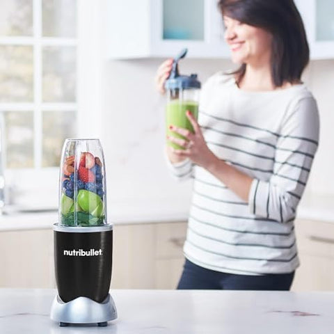 NutriBullet Pro 900W two 24oz cups for multiple servings