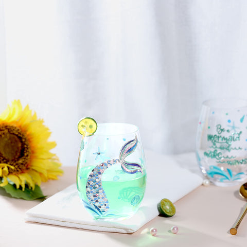 Durable stemless design from NymphFable offers stable grip.