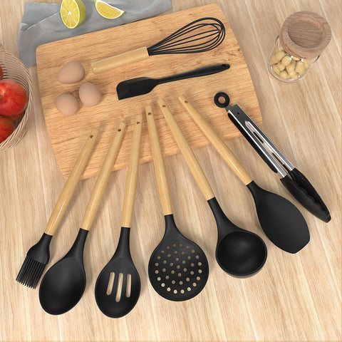 Oannao includes a convenient holder for organized storage.