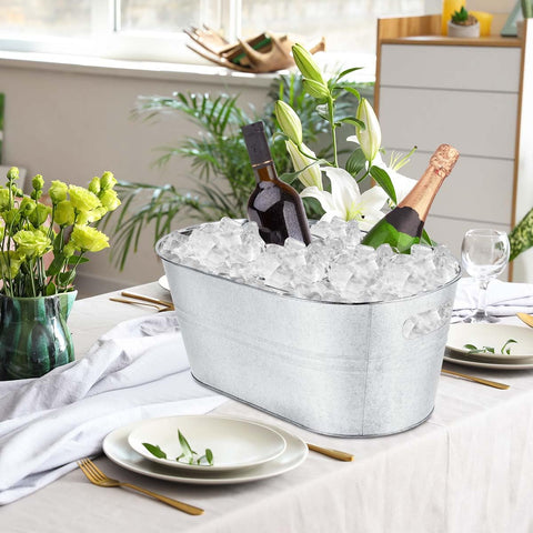 OBTANIM champagne and wine ice bucket supports efficient guest service