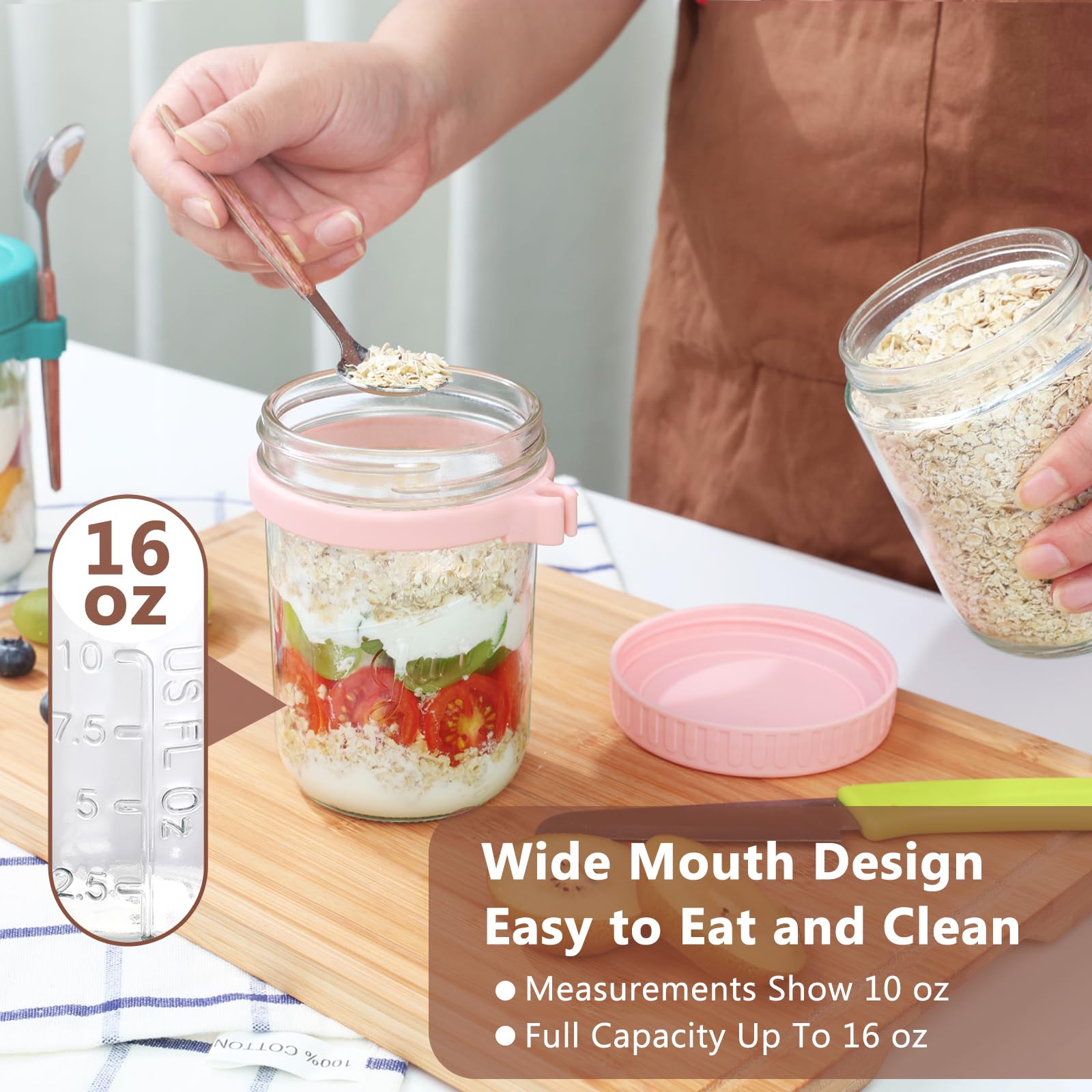 OcePor spoon holder keeps spoons ready during meal prep.
