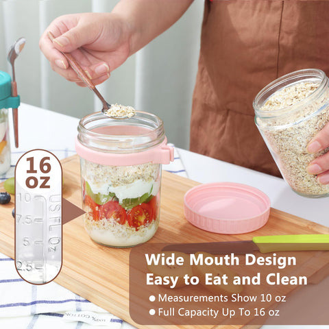 OcePor spoon holder keeps spoons ready during meal prep.