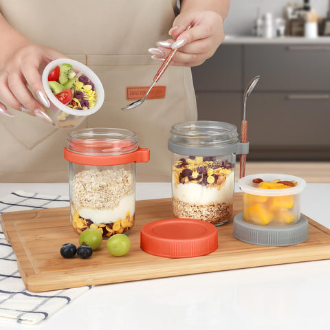 OcePor airtight silicone seal locks in freshness and prevents leaks.