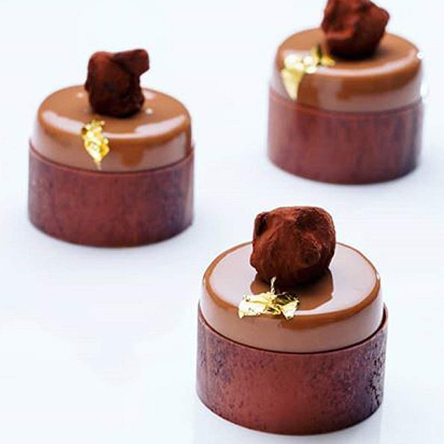 OCPO Kitchen easy-release mold ideal for chocolate, jelly, and pudding treats.