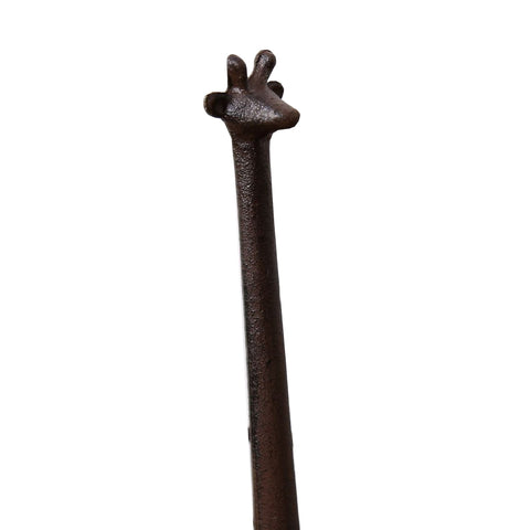 Ogrmar giraffe holder on countertop demonstrates vintage decor and convenient paper towel access