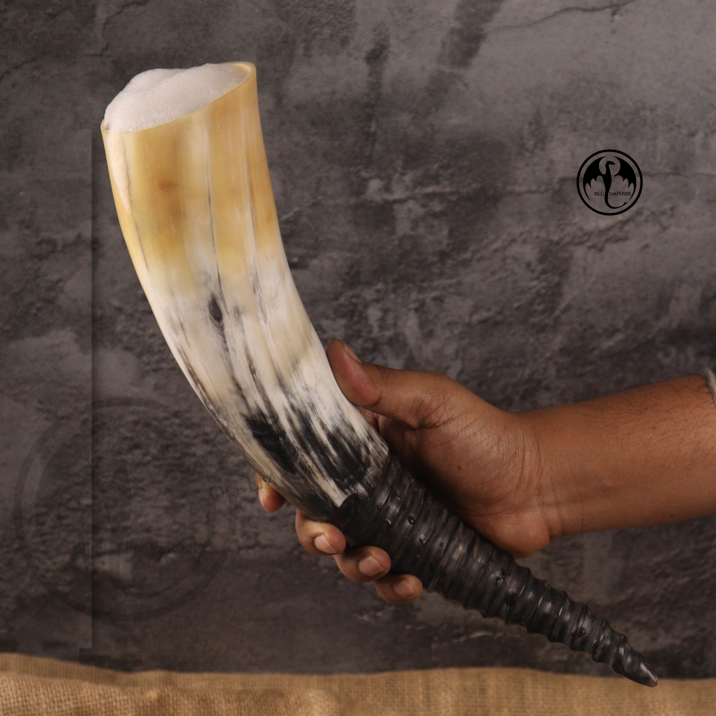 OLDEMPEROR leather holster enhances secure carry for the horn