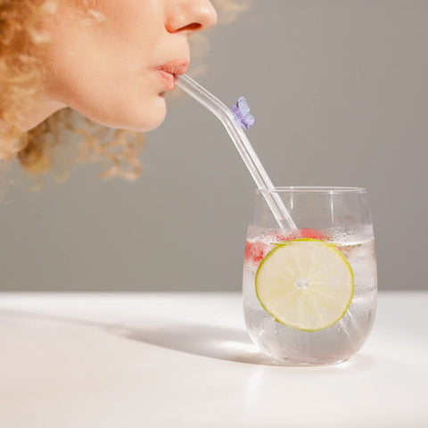 Olpchee heat-resistant glass straw supports varied beverages with comfortable grip.