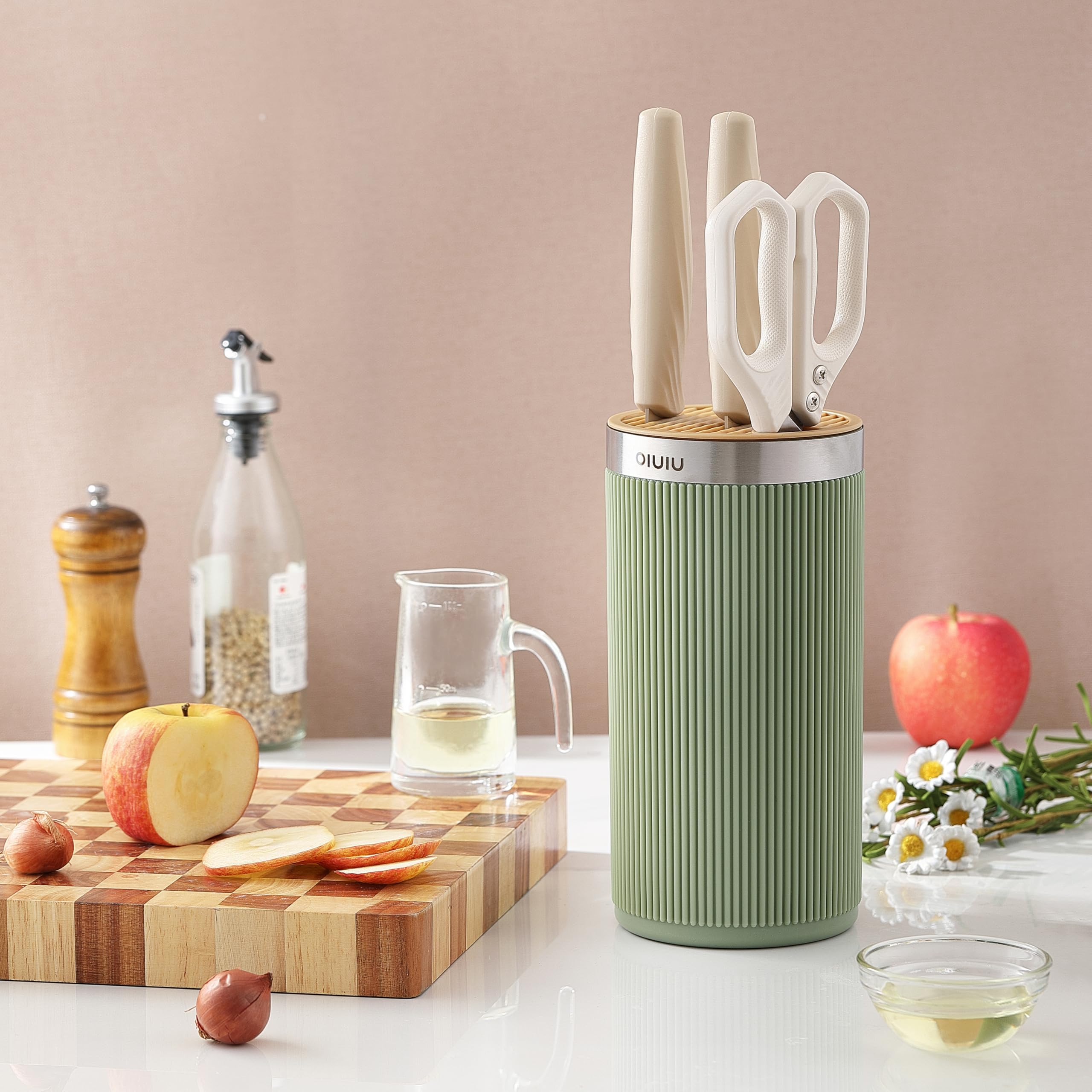 OLULU green yellow knife block round slots organize blades while preventing blade contact