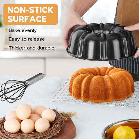 Onader interior view reveals 10-cup capacity for generous baking.