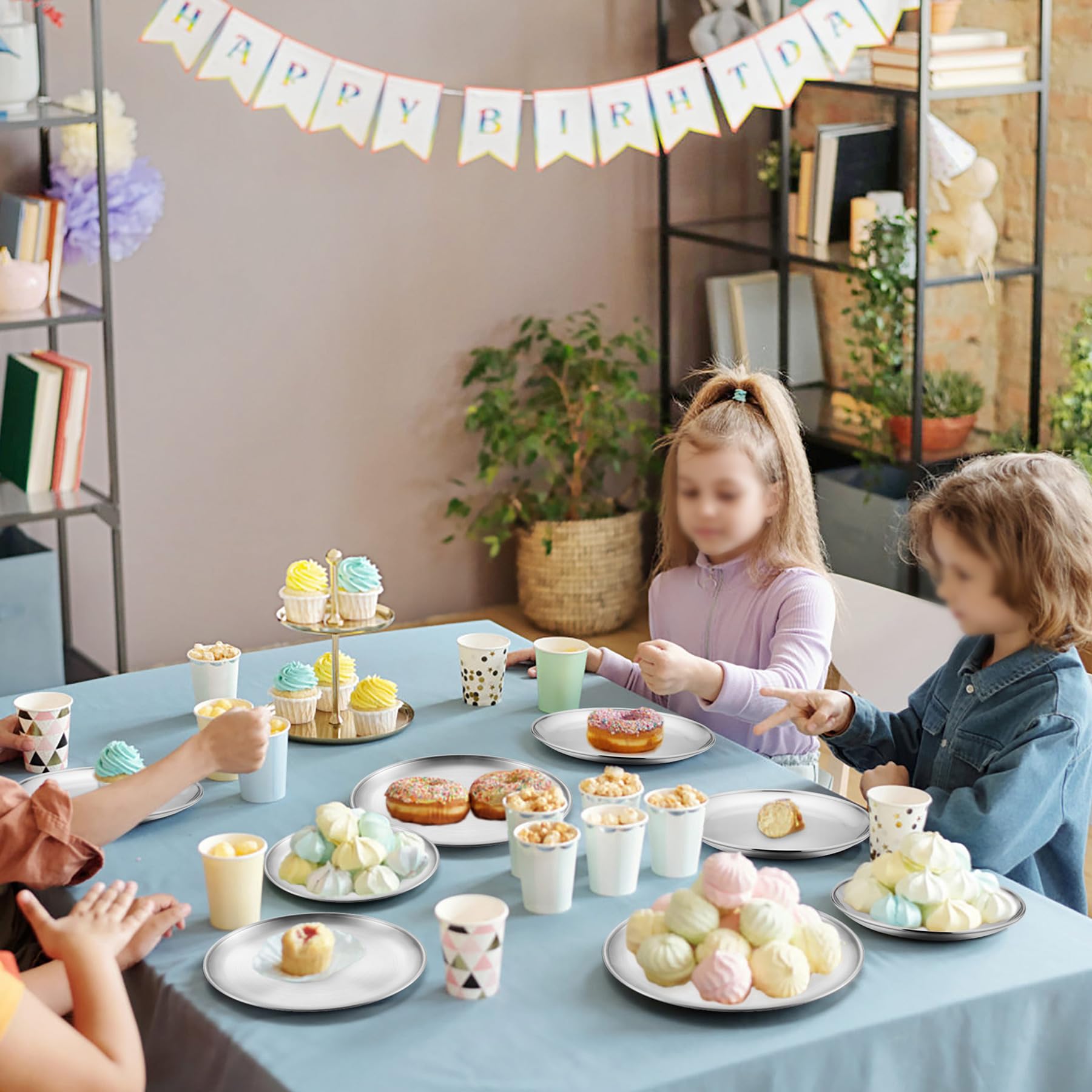Onader stackable kitchen plate saves space in compact kitchens