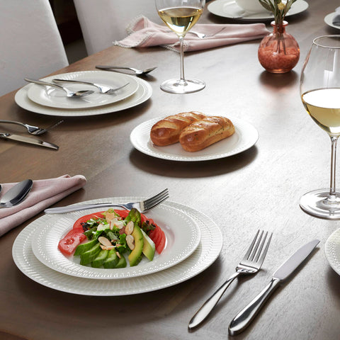 Oneida Mooncrest casual dining scene showing versatile fork style.