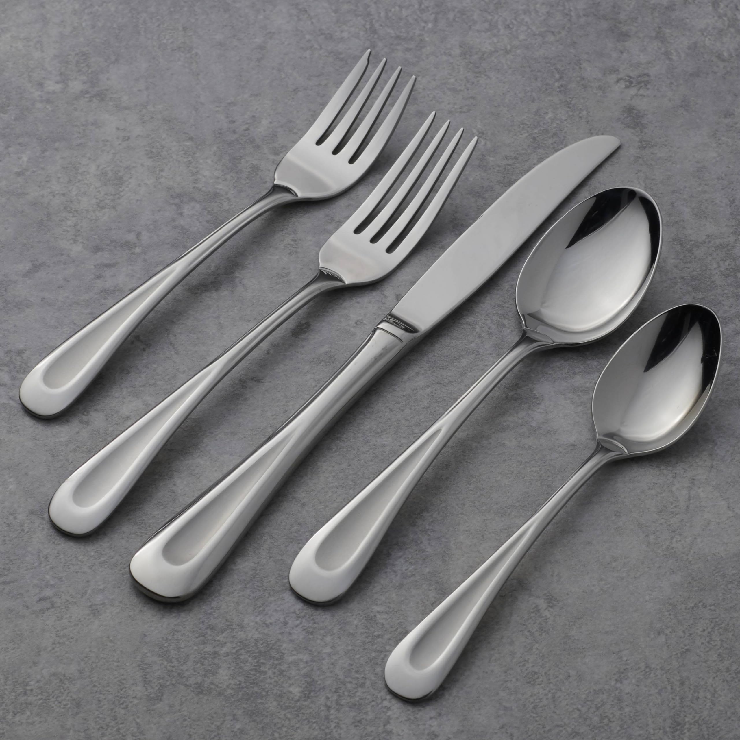 Oneida Satin Sand Dune teaspoon for precise stirring and tasting