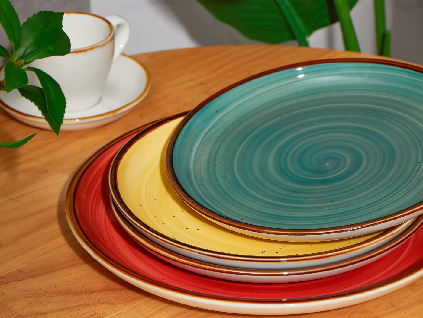 ONEMORE porcelain plate with rustic bronze edge for a timeless table setting