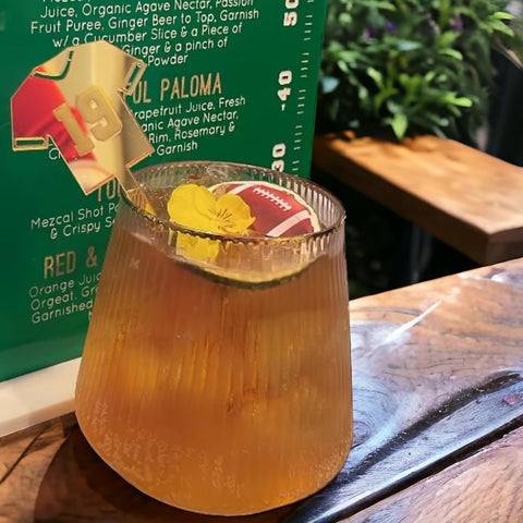 OOJAMI 14-ounce capacity fits wine, champagne, cocktails, or mocktails
