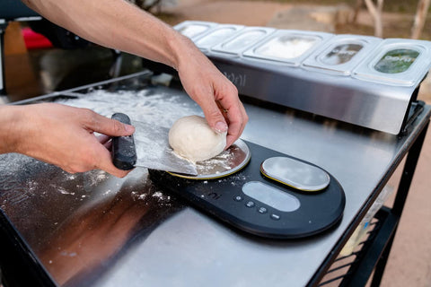 Ooni measuring dish complements the scales for yeast or herbs.