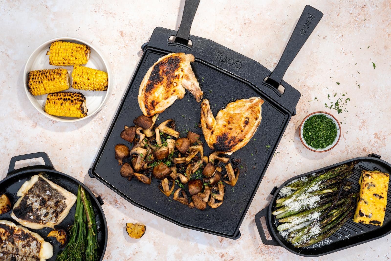Ooni pre-seasoned non-stick finish offers easy release and cleaning