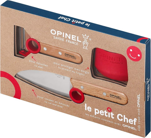 Opinel Le Petit Chef fingers guard keeps little fingers safe during chopping practice.