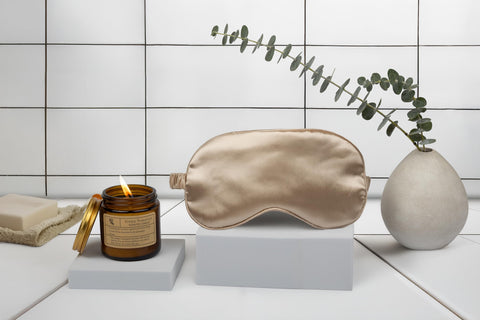 Opulent Mocha Mousse bath salts for a fragrant soak