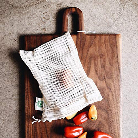 Organic Cotton Mart large mesh bag close-up shows durable double stitching.