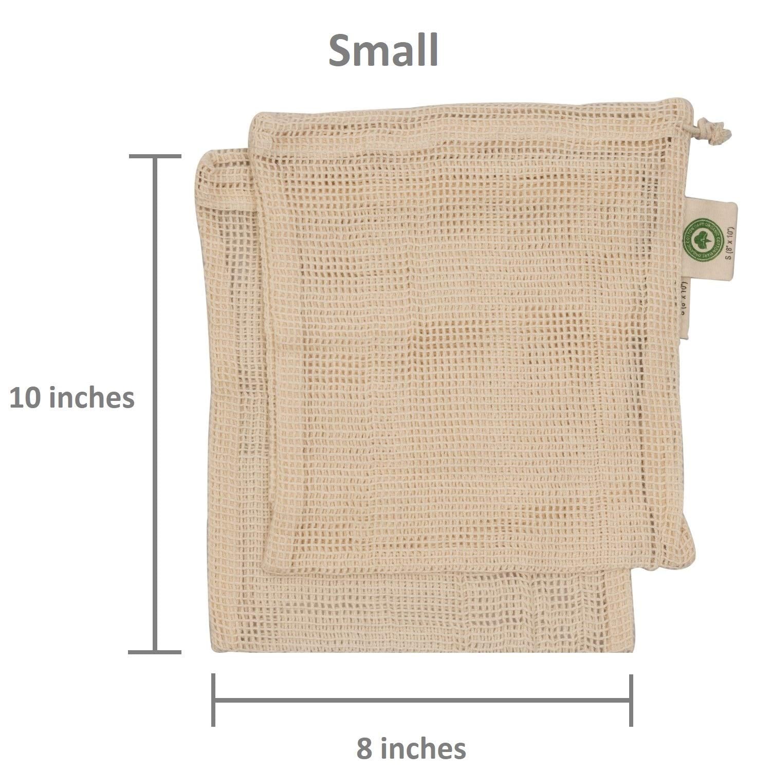 Organic Cotton Mart packaging uses recycled paper to reduce waste.