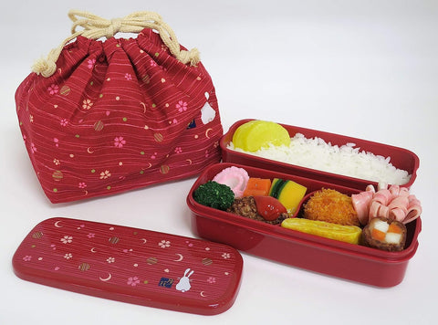 OSK Rabbit Moon Bento Box lid is microwave-safe for quick reheats