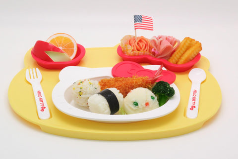 OSK Sanrio Hello Kitty three-detachable-plates image highlights versatile layouts