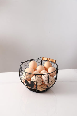 Oskas versatile wire basket for fruit and snacks on the counter