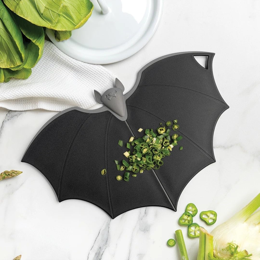 OTOTO Batty folding wings keep crumbs contained during prep.