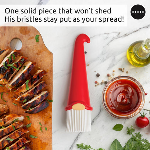 OTOTO Gnomeo BPA-free silicone brush is dishwasher-safe.