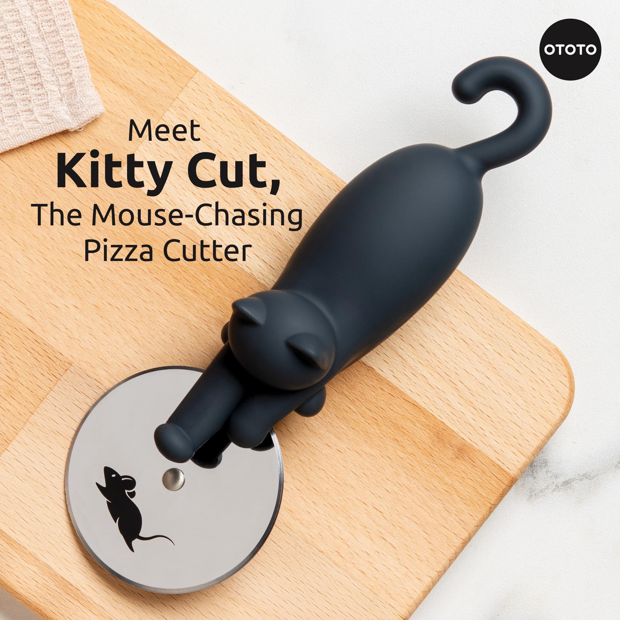 OTOTO Kitty Cut stainless steel blade delivers clean, smooth slices.
