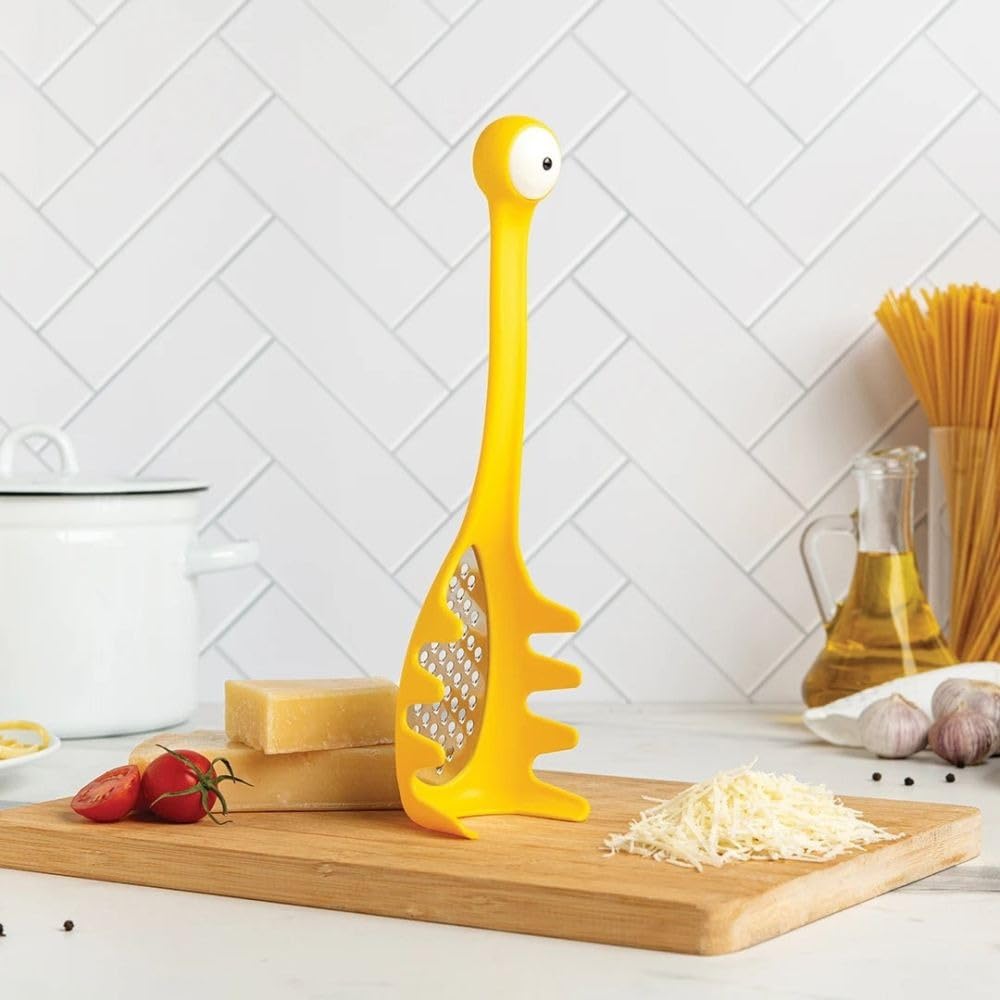 OTOTO Multi Monster teeth-grater surface enables precise cheese shredding for toppings.