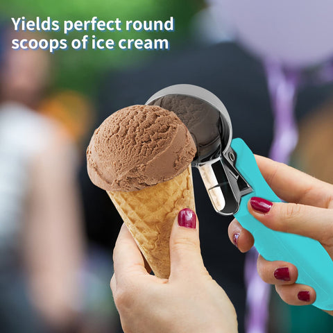 OTVAFAVA large capacity scoop for cookie dough portions.