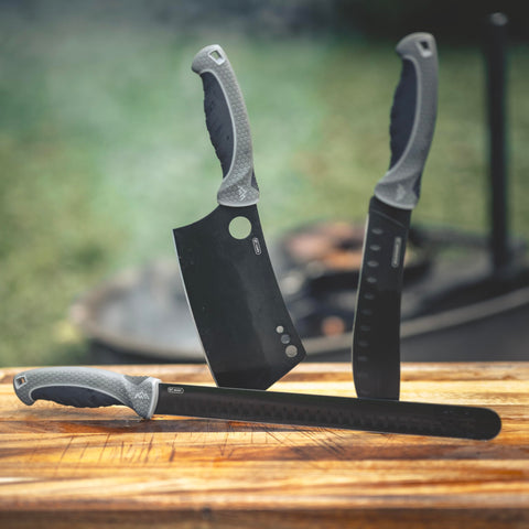 OUTDOOR EDGE ErgoMax meat carver set ready for field and kitchen use.