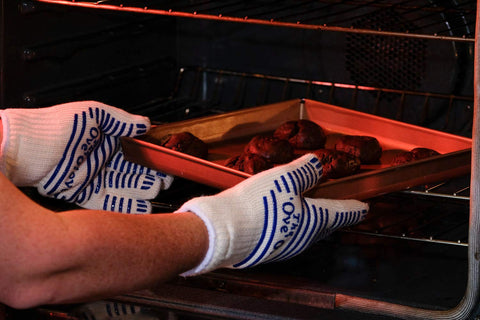 Ove Glove ideal for barbecues and kitchen tasks.