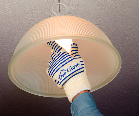 Ove Glove machine washable for easy cleanup after use.