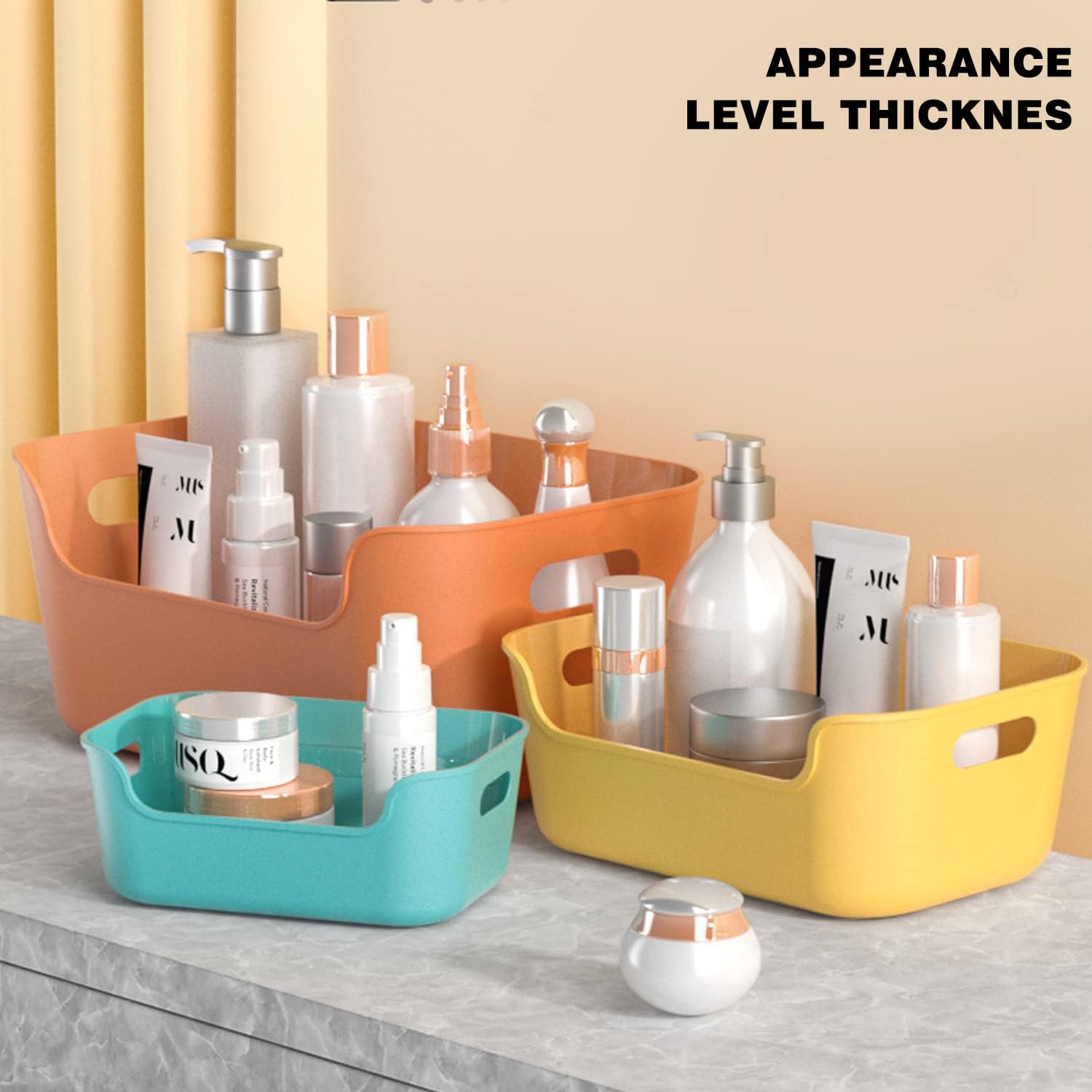 OWill toy and office organizer baskets for tidy compositions.
