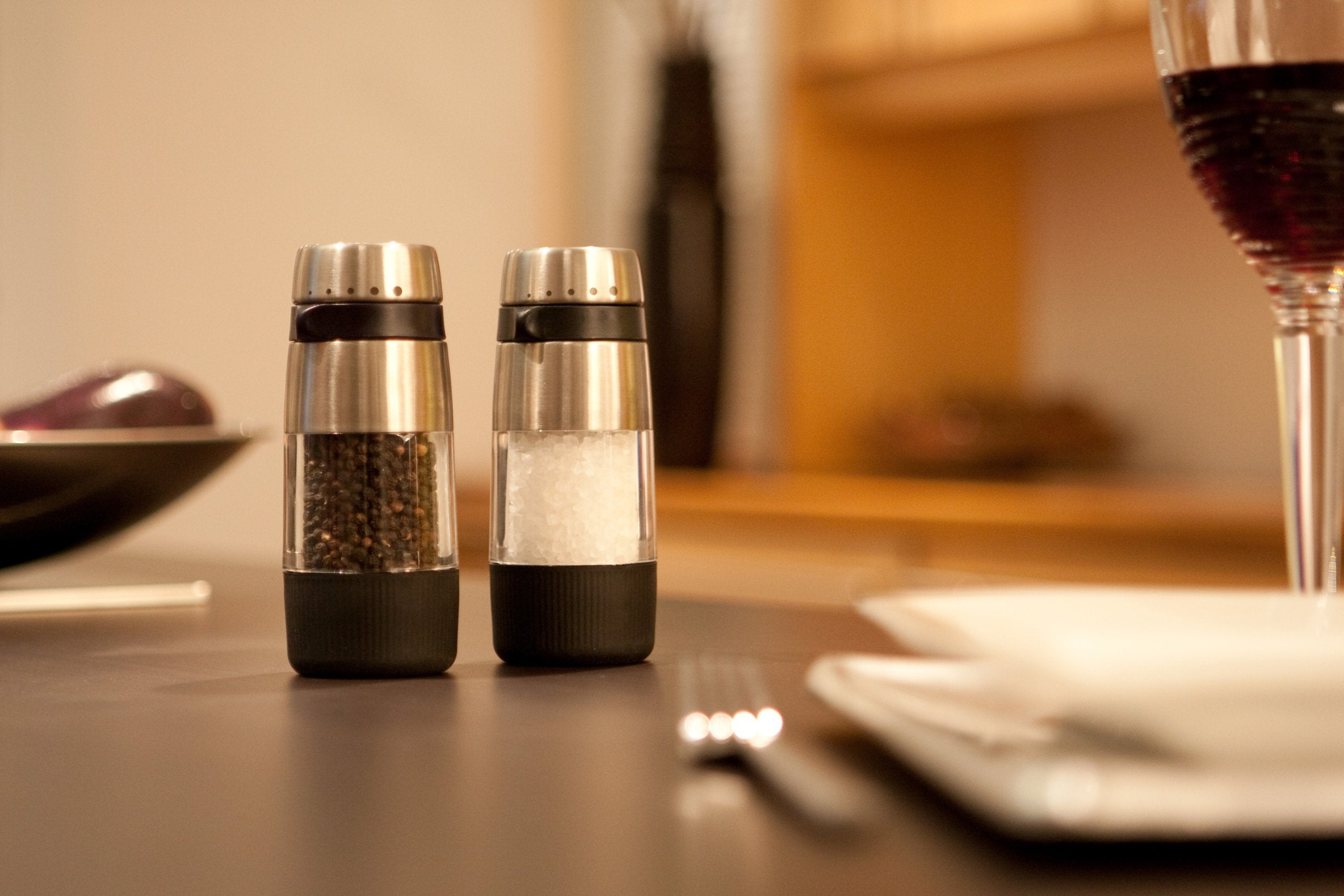 OXO Good Grips Accent Salt Grinder shows adjustable fine to coarse grind for recipes.