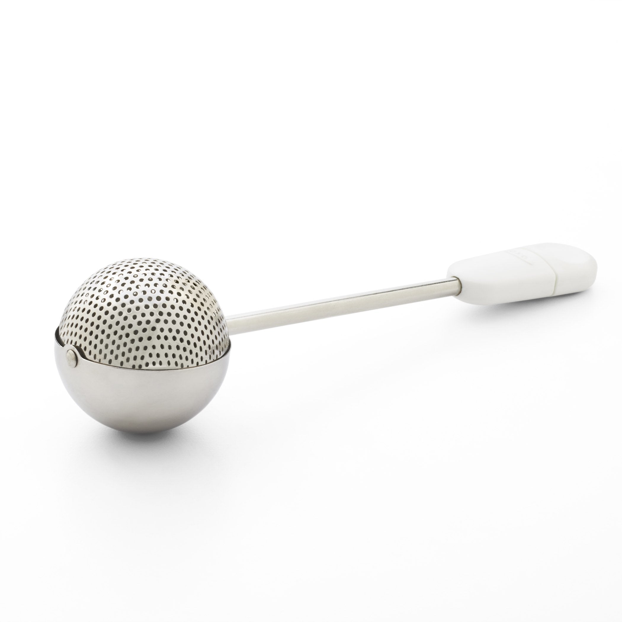 OXO Good Grips Baker's Dusting Wand locked closed for storage
