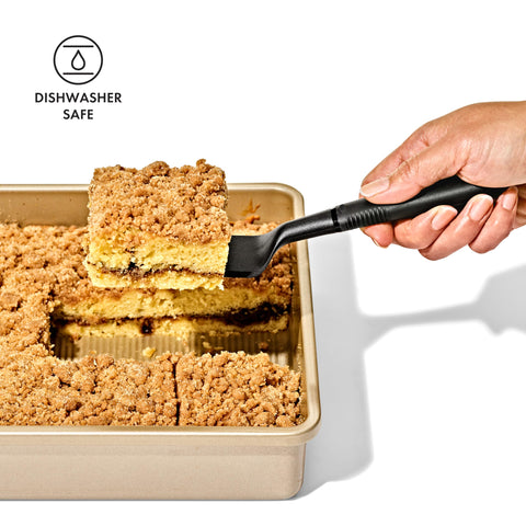 OXO Good Grips Cut & Serve Turner for slicing and serving desserts and lasagna.
