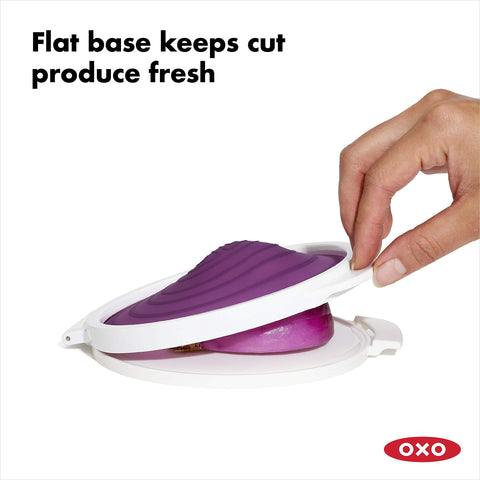 Flexible silicone lid stretches to fit various onion shapes for sealing