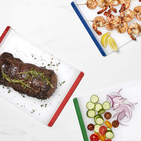 OXO Good Grips knife-friendly surface that preserves blade sharpness.