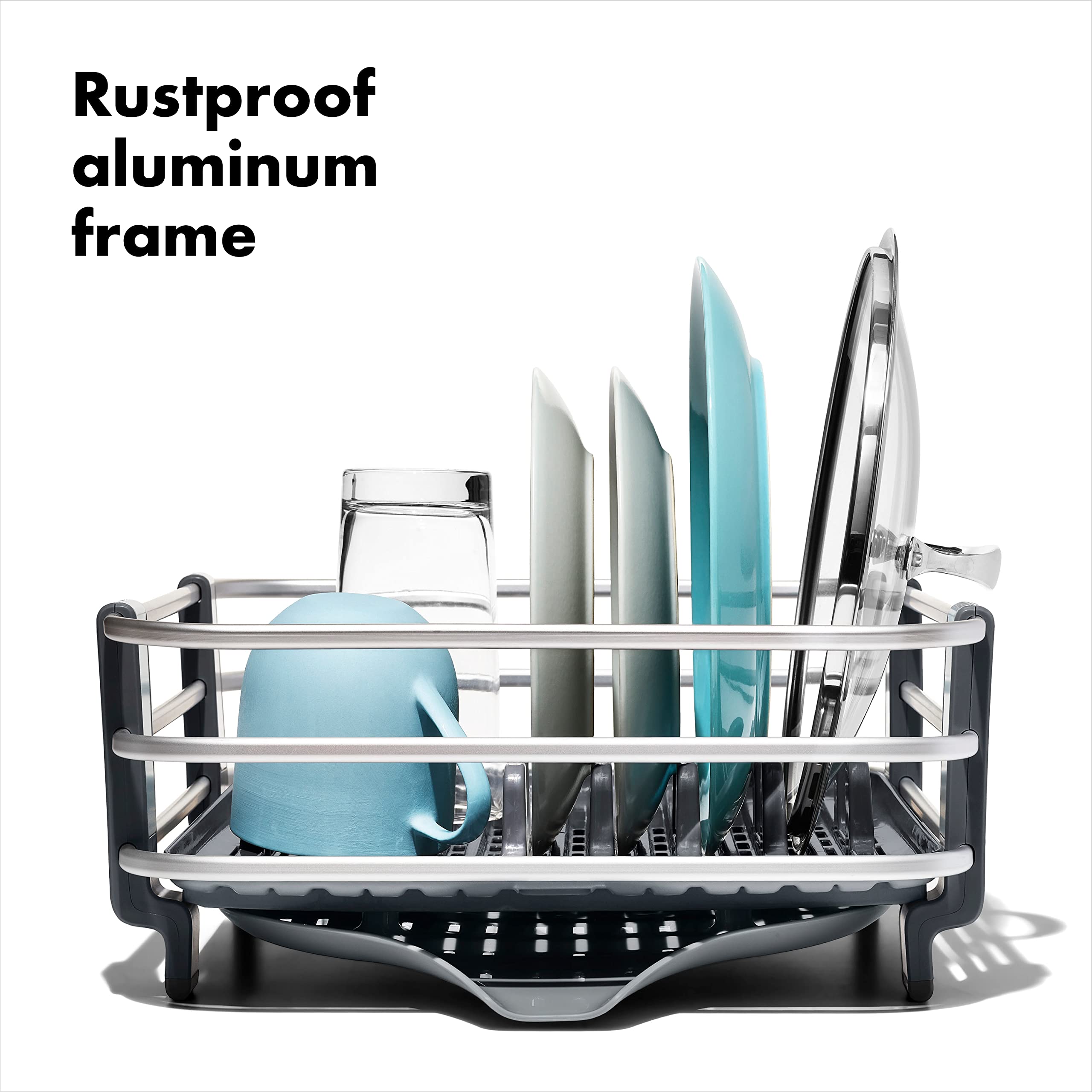 Removable utensil cup from OXO Good Grips simplifies unloading and organization.